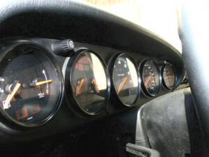 Image 28/30 of Porsche 911 Carrera 2 (1992)