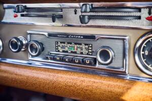 Image 13/31 of Mercedes-Benz 280 SL (1969)