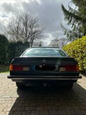 Bild 4/24 von BMW 635 CSi (1987)