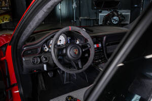 Image 26/27 de Porsche 911 GT3 Touring (2018)
