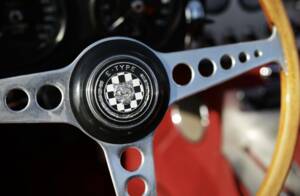 Image 13/50 of Jaguar E-Type 3.8 Flat Floor (1961)