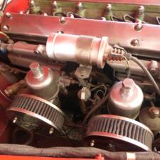 Image 24/174 of Jaguar XK 150 3.4 S OTS (1958)