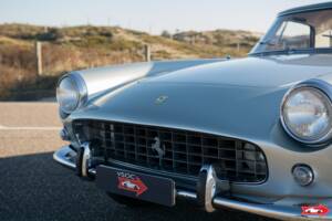 Image 14/28 de Ferrari 250 GT Pininfarina Coupe (1960)