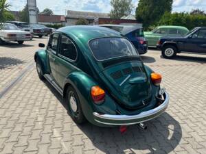 Image 8/92 of Volkswagen Beetle 1600 (1996)