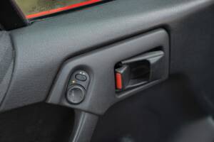 Image 39/50 de Opel Calibra 2,0 Piecha (1993)
