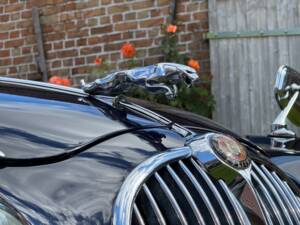 Imagen 34/50 de Jaguar Mk II 2.4 (1960)
