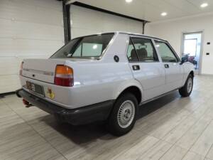 Image 4/15 of Alfa Romeo Giulietta 1.8 (1980)