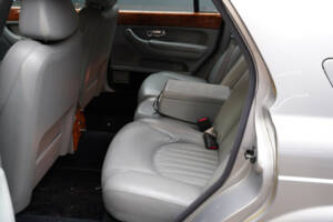 Image 34/50 of Bentley Arnage R (2004)