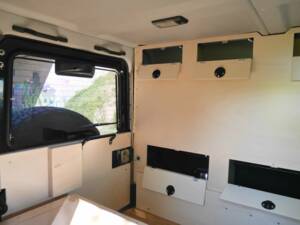 Image 41/50 of Land Rover Defender 110 (1900)