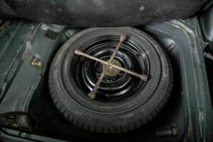 Image 38/50 of Mercedes-Benz 300 D (1980)