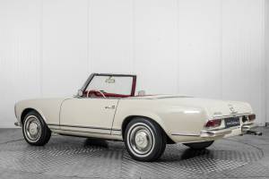 Immagine 8/50 di Mercedes-Benz 230 SL (1964)