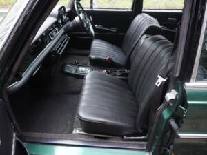 Bild 12/23 von Mercedes-Benz 280 SE (1972)