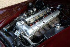 Immagine 4/50 di Jaguar XK 150 SE DHC (1958)
