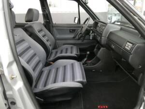 Image 13/23 of Volkswagen Golf Mk II GTi 1.8 (1988)
