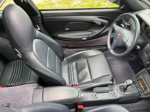 Bild 34/50 von Porsche 911 Carrera (2003)