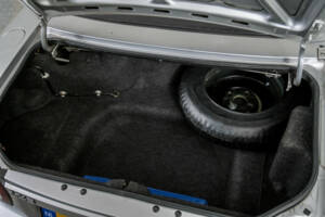 Immagine 40/50 di Mazda MX-5 1.6 (1995)