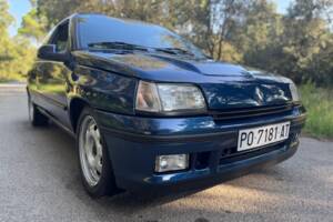 Bild 13/40 von Renault Clio I 1.8 16V (1993)