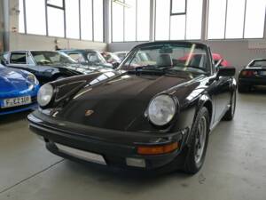 Bild 32/33 von Porsche 911 Carrera 3.2 (1985)