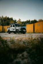 Bild 40/42 von Land Rover Defender Works V8 Trophy (2012)