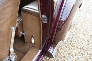 Image 17/50 of Mercedes-Benz 300 S (1953)