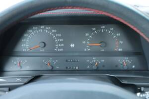 Imagen 3/50 de Alfa Romeo 164 3.0 V6 Quadrifoglio (1991)