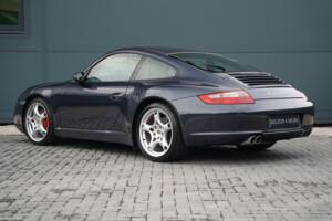Bild 2/50 von Porsche 911 Carrera 4S (2007)