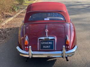 Image 18/50 of Jaguar XK 150 3.4 S DHC (1957)