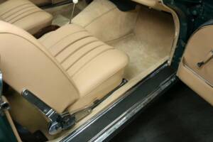 Bild 29/50 von Mercedes-Benz 250 SE (1966)