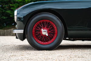 Image 32/34 of Aston Martin DB 2 (1953)