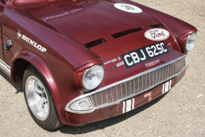Image 37/50 de Ford Anglia (1965)