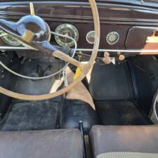 Bild 8/8 von SIMCA 8 - 1200 (1951)