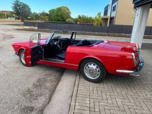 Bild 11/15 von Alfa Romeo 2600 Spider (1964)