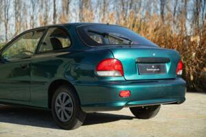 Image 17/46 de Hyundai Accent 1.3 (1997)