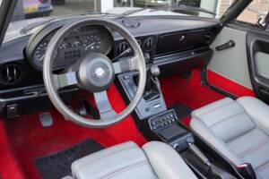 Afbeelding 3/50 van Alfa Romeo 2.0 Spider QV (1987)
