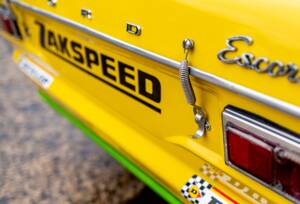 Bild 28/50 von Ford Escort RS 1600 (1900)