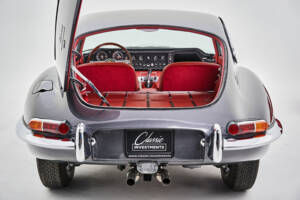 Bild 46/99 von Jaguar Type E 4.2 (1966)
