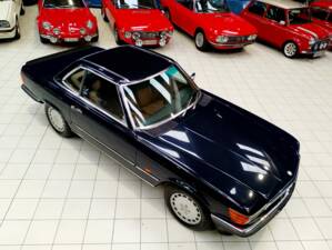 Immagine 7/52 di Mercedes-Benz 500 SL (1986)