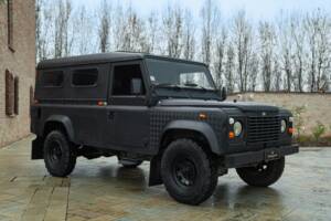 Bild 2/50 von Land Rover 90 (1985)