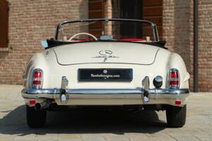 Image 10/50 of Mercedes-Benz 190 SL (1959)