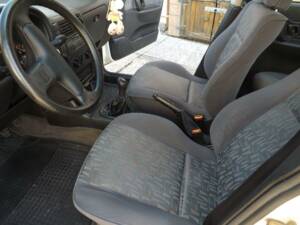 Image 10/50 of SEAT Cordoba 1.6i (1994)