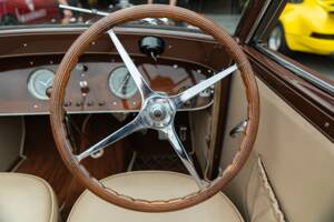 Bild 32/39 von Bugatti Type 57 S (1936)