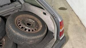Bild 60/81 von Mercedes-Benz 250 TD (1992)