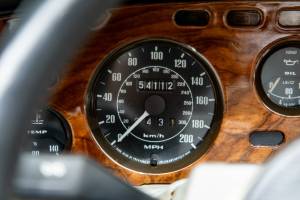 Image 19/27 of Aston Martin V8 EFi Volante (1987)