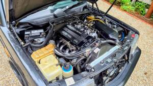 Imagen 26/69 de Mercedes-Benz 190 E 2.3-16 (1985)