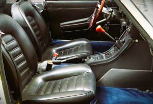 Image 18/25 of Alfa Romeo 2000 Spider Veloce (1982)