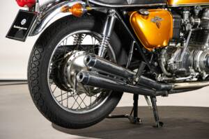Image 23/50 of Honda CB 750 Four (1975)