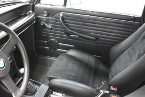 Bild 19/52 von BMW 2002 tii (1975)