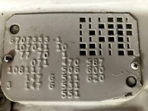 Image 34/36 of Mercedes-Benz 300 SL (1986)