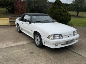 Image 1/8 of Ford Mustang III (1989)