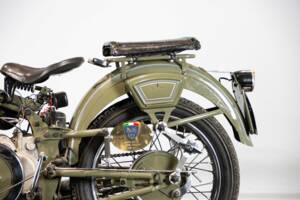 Image 27/50 of Moto Guzzi DUMMY (1963)